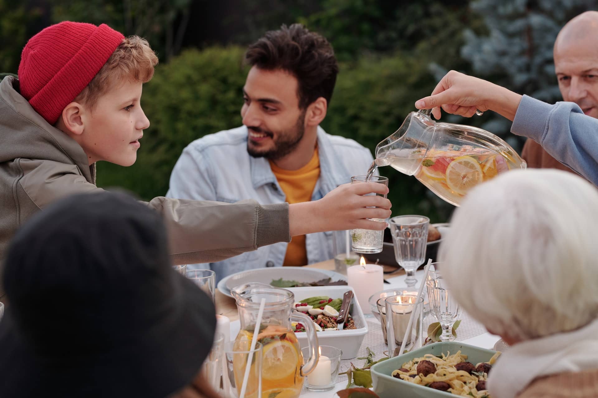 My boyfriend puts his family before me 7 reasons why Love Connection